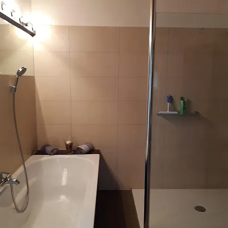 Einliegerwohnung 1 Mit Garage Beverungen