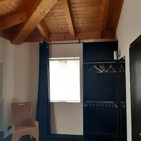 Einliegerwohnung 1 Mit Garage Apartment