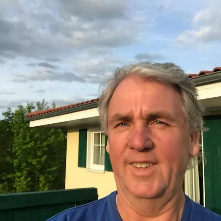 Apartment Einliegerwohnung 1 Mit Garage Beverungen