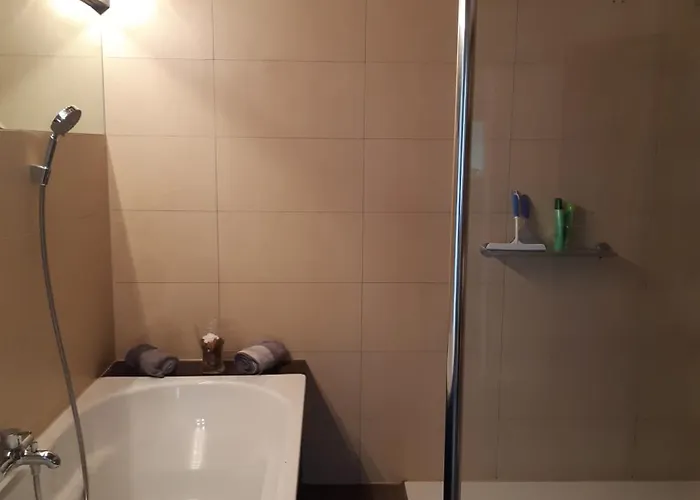 Einliegerwohnung 1 Mit Garage Beverungen